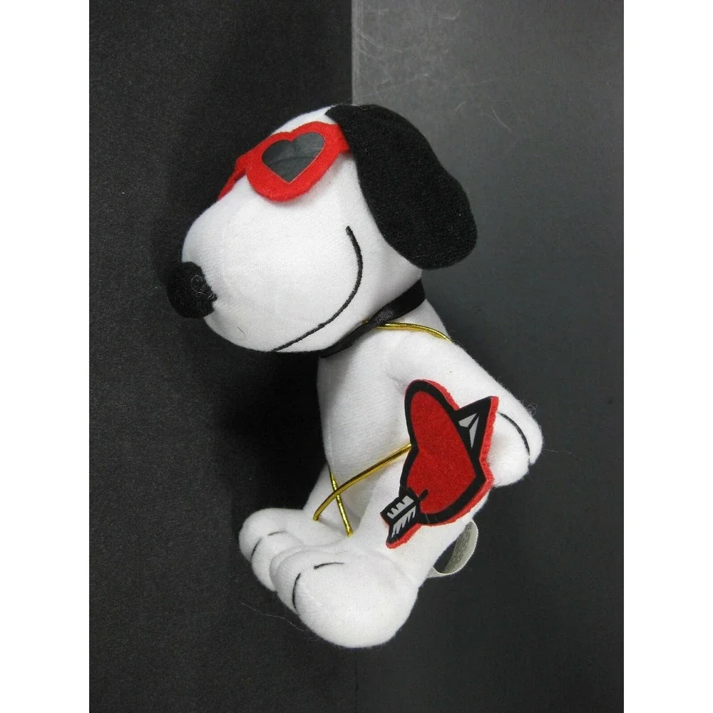 SNOOPY VALENTINES Sitting‎ w/ Heart Glasses Bow Arrow Heart Plush Stuffed 7